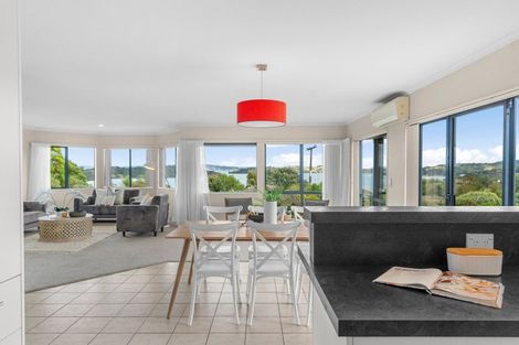 Photo of property in 4 Sunset Parade, Parua Bay, Whangarei, 0174