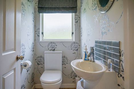 Photo of property in 20 Maui Pomare Road, Nikau Valley, Paraparaumu, 5032