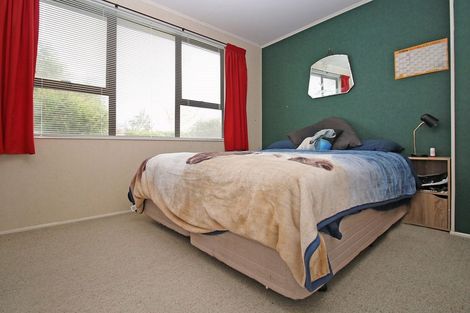 Photo of property in 28 Tawavale Street, Pukehangi, Rotorua, 3015