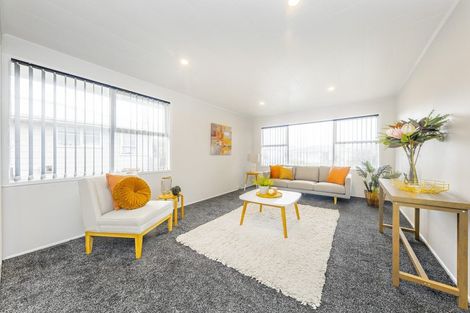 Photo of property in 11 Othello Drive, Clover Park, Auckland, 2023