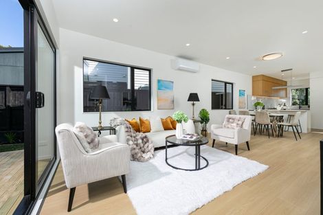 Photo of property in 3 Riroriro Road, Hobsonville, Auckland, 0616