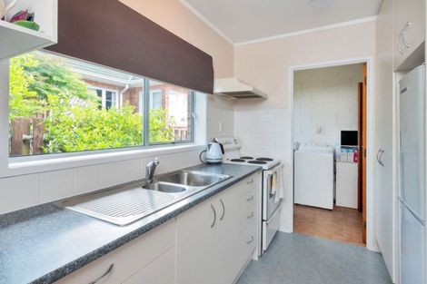 Photo of property in 1/17 Captain Scott Road, Glen Eden, Auckland, 0602