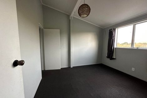 Photo of property in 5/264 Grounsell Crescent, Belmont, Lower Hutt, 5010