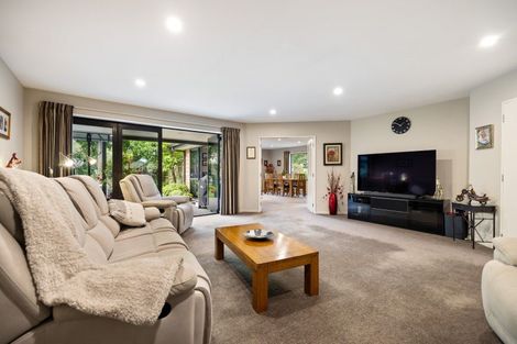 Photo of property in 11 Willowside Place, Amberley, 7410