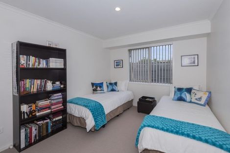 Photo of property in 160b One Tree Point Road, One Tree Point, 0118