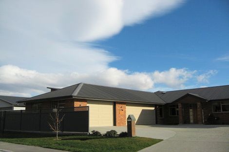 Photo of property in 30 Sunhaven Cove, Cromwell, 9310