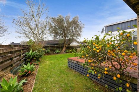 Photo of property in 7 Rennell Street, Frankleigh Park, New Plymouth, 4310