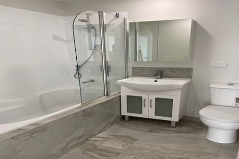 Photo of property in 9 Riroriro Close, Papakura, 2110