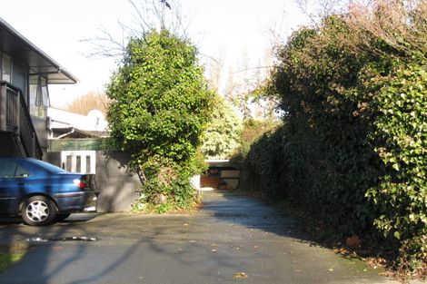 Photo of property in 4/98 Holly Road, St Albans, Christchurch, 8014