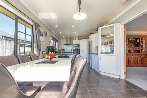 Photo of property in 158 Kelvin Grove Road, Kelvin Grove, Palmerston North, 4414