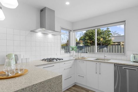 Photo of property in 27 Kakapo Lane, Redwood, Christchurch, 8051