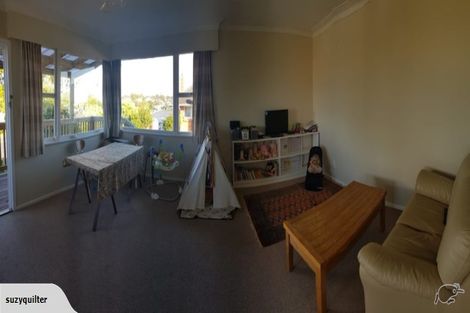 Photo of property in 1/62 Church Street, Northcote Point, Auckland, 0627