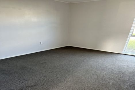 Photo of property in 28 Pasadena Crescent, Totara Park, Upper Hutt, 5018