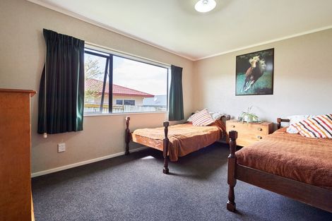 Photo of property in 87 Parnell Heights, Kelvin Grove, Palmerston North, 4414