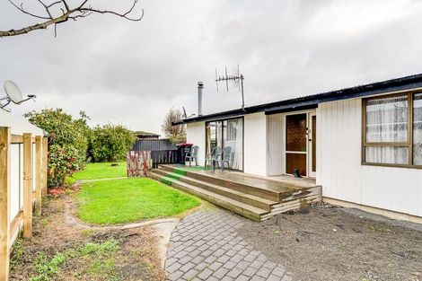 Photo of property in 2/211 Garnett Street, Raureka, Hastings, 4120