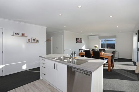 Photo of property in 12 George Street, Bulls, 4818