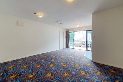 Photo of property in 2 Hawkhurst Road, Lyttelton, 8082