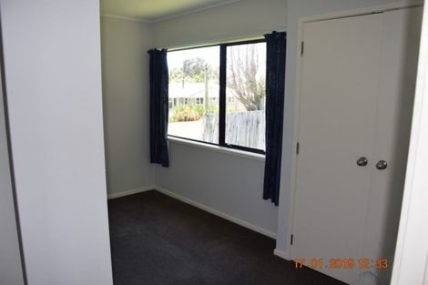 Photo of property in 103b Woodglen Road, Glen Eden, Auckland, 0602