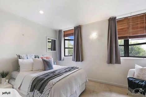 Photo of property in Mendosa Terraces Apartments, 3/9 Ebor Street, Te Aro, Wellington, 6011