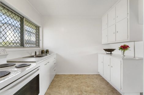 Photo of property in 3/3 Koromiko Street, New Lynn, Auckland, 0600
