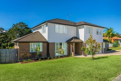 Photo of property in 35 Aberley Road, Schnapper Rock, Auckland, 0632