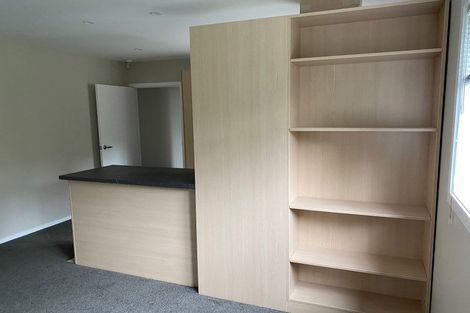 Photo of property in 18 Kellsmere Crescent, Island Bay, Wellington, 6023