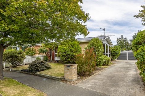 Photo of property in 29 Yardley Street, Avonhead, Christchurch, 8042