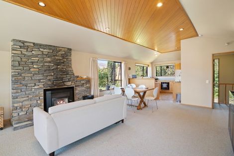 Photo of property in 212 Lakeview Terrace, Lake Hawea, Wanaka, 9382