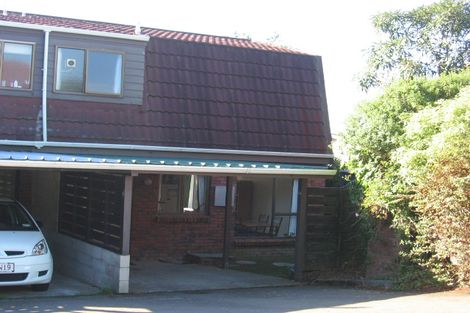Photo of property in 64 Churton Drive, Churton Park, Wellington, 6037