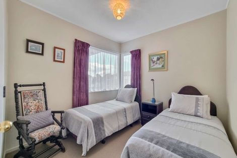 Photo of property in 14 Elmslie Place, Owhata, Rotorua, 3010