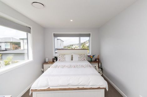 Photo of property in 92 Silverstream Road, Crofton Downs, Wellington, 6035