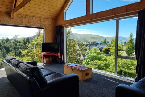 Photo of property in 20 Murray Place, Lake Tekapo, 7999