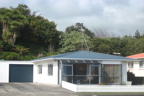 Photo of property in 2/18 Rosendale Avenue, Spotswood, New Plymouth, 4310