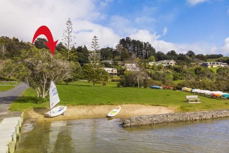 Photo of property in 19 Martin Road, Matakana, Warkworth, 0985