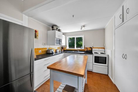 Photo of property in 74 Puriri Street, Hawera, 4610