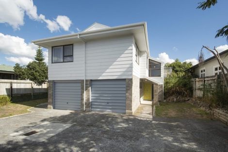 Photo of property in 12b Simpson Road, Papamoa Beach, Papamoa, 3118