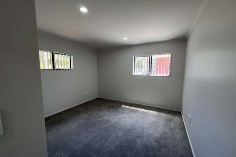 Photo of property in 5d Cosy Place, Howick, Auckland, 2014