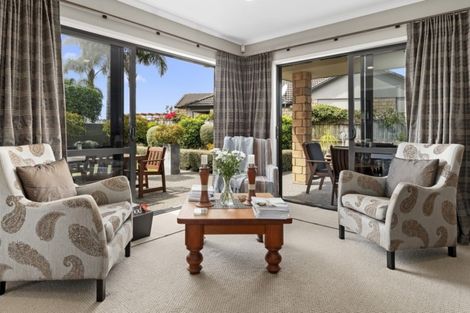 Photo of property in 5 Ohope Place, Papamoa Beach, Papamoa, 3118