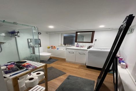 Photo of property in 209a Sturges Road, Henderson, Auckland, 0612