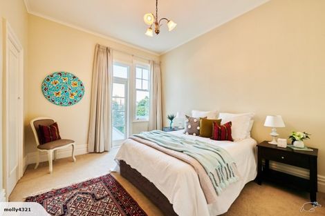 Photo of property in 57 Bolton Street, Kelburn, Wellington, 6012