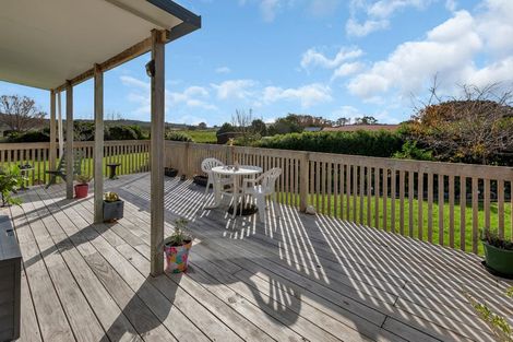Photo of property in 19 Marsden Point Road, Ruakaka, 0116