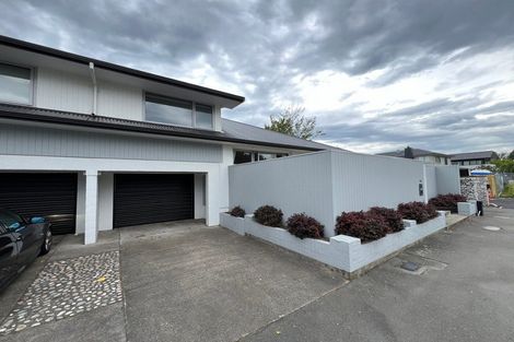 Photo of property in 148 Straven Road, Fendalton, Christchurch, 8014