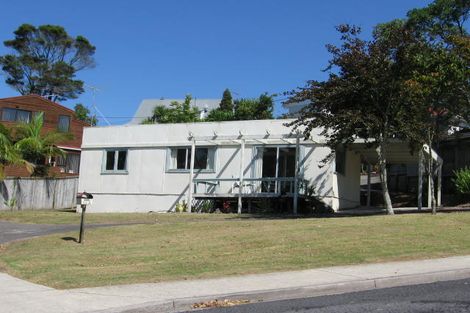 Photo of property in 1/22 Manuwai Road, Torbay, Auckland, 0630