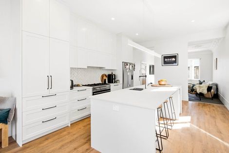 Photo of property in 55 Hargest Crescent, Saint Kilda, Dunedin, 9012