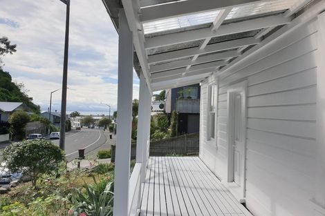 Photo of property in 165 Shakespeare Road, Bluff Hill, Napier, 4110