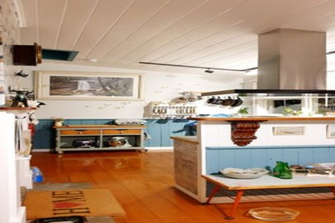 Photo of property in 14 Maning Street, Kohukohu, 0491