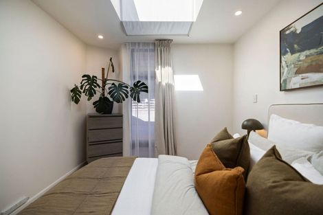 Photo of property in 556b Peninsula Road, Kelvin Heights, Queenstown, 9300