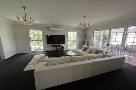 Photo of property in 295 Wooldridge Road, Harewood, Christchurch, 8051