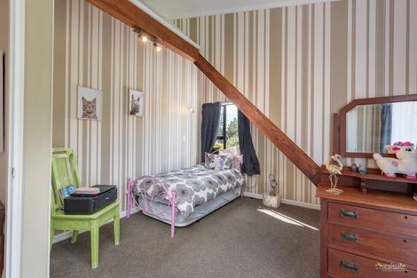 Photo of property in 224 Katherine Mansfield Drive, Whitemans Valley, Upper Hutt, 5371