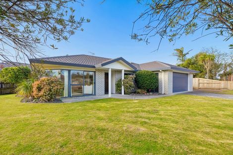 Photo of property in 39 Luculia Drive, Mount Maunganui, 3116
